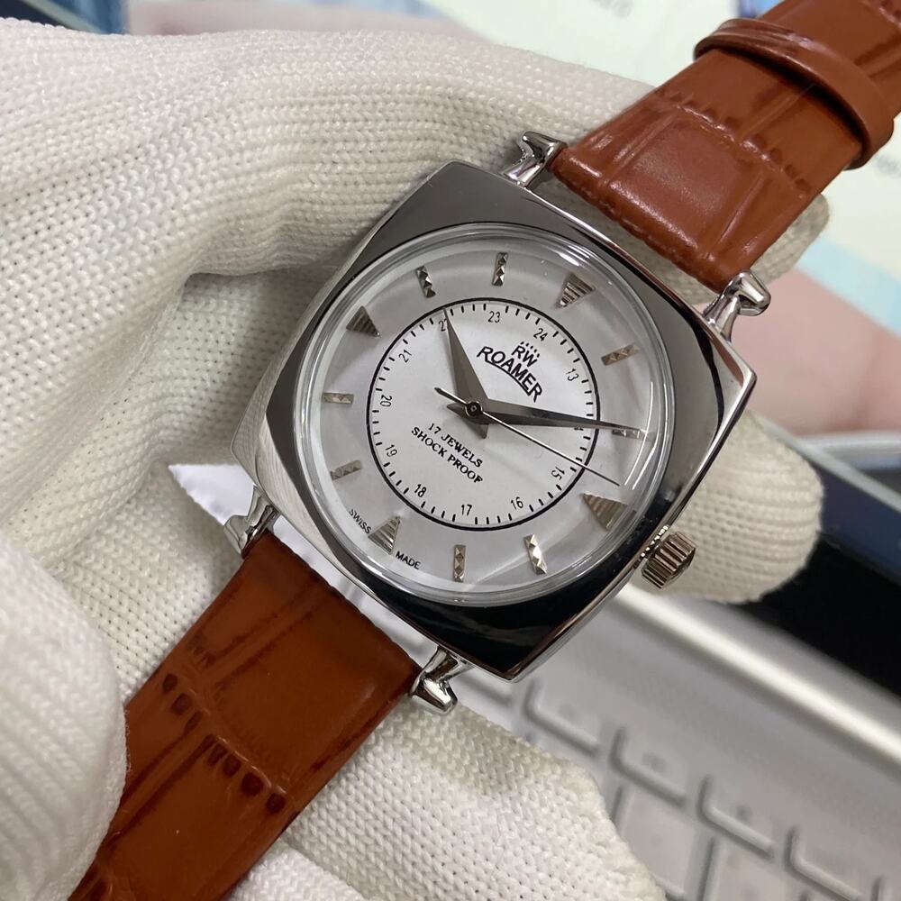 Vintage 1977 Roamer Manual Mens Silver Watch W/Leather Strap & White accents